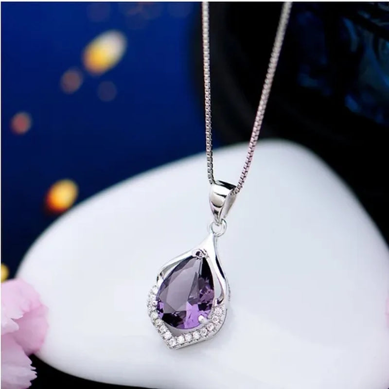Fashionable and Noble Diamond Lady Necklace Long Pendant Elegant Natural Amethyst Clavicle Chain